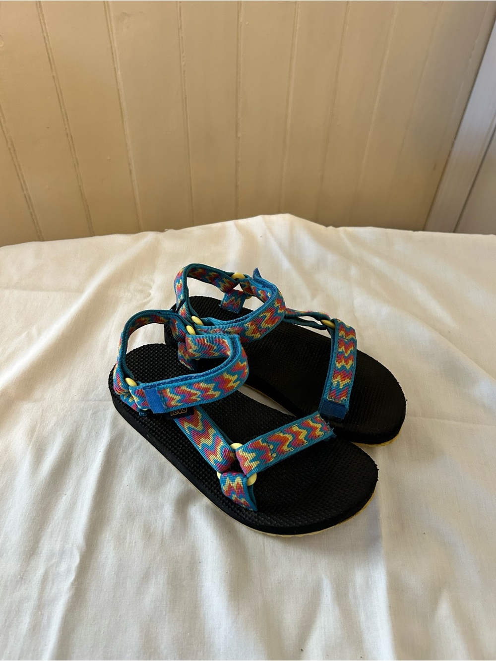 Teva Youth Original Universal Sandals Neon Multi Size 13 Big Kid